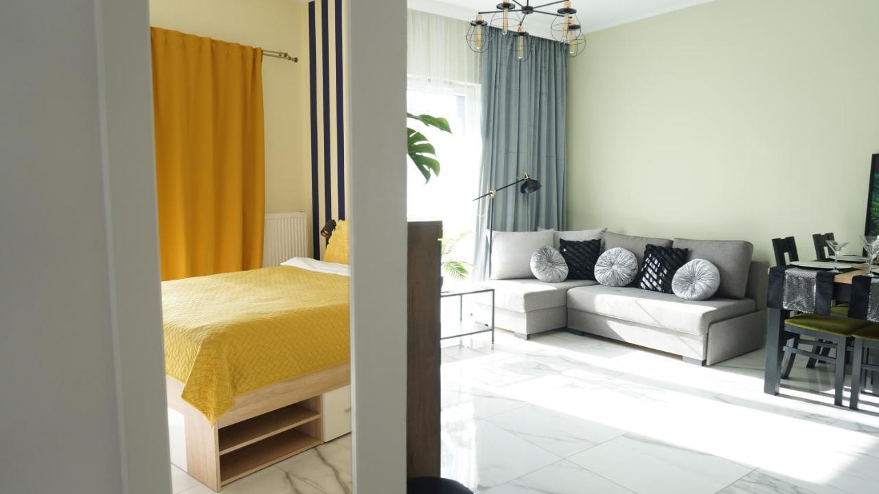 Prymasa Tysiaclecia 83A Separate Bedroom Free Garage By Perfect Apart 634 华沙 外观 照片