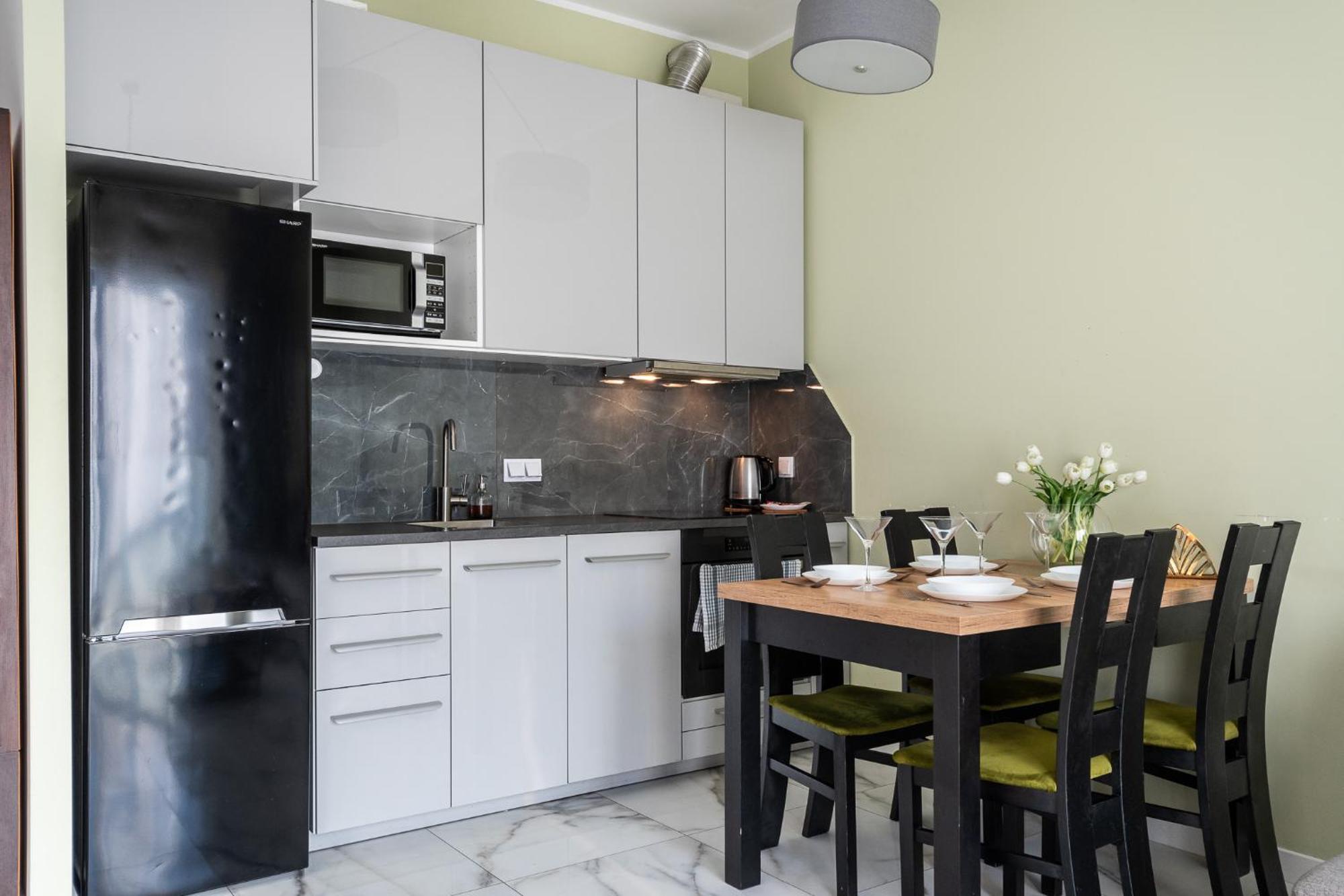 Prymasa Tysiaclecia 83A Separate Bedroom Free Garage By Perfect Apart 634 华沙 外观 照片